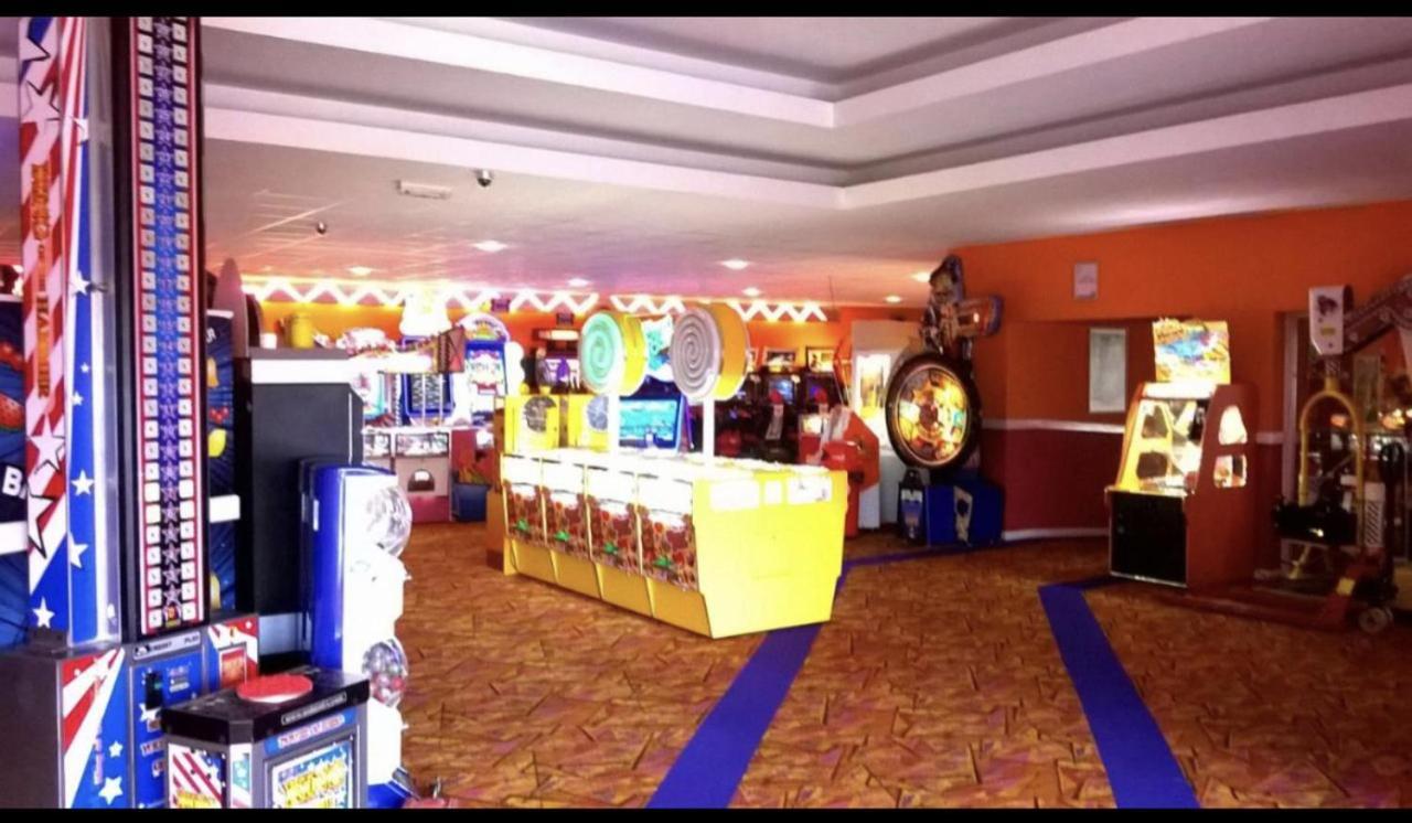 Stunning 3-Bed Caravan In Clacton-On-Sea Clacton-on-Sea Exterior foto